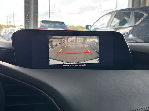 Used 2025 MAZDA MAZDA3 s image 23