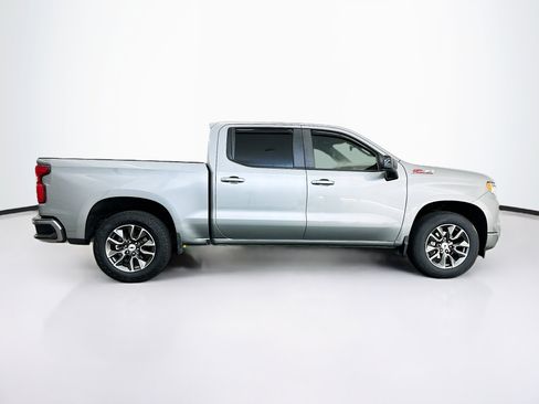 Used 2023 Chevrolet Silverado 1500 RST AWD/4WD image 10