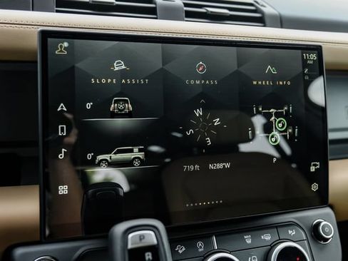 New 2026 Land Rover Defender 110 X AWD/4WD image 42