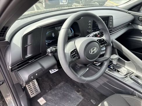 New 2026 Hyundai Elantra Sport FWD image 20