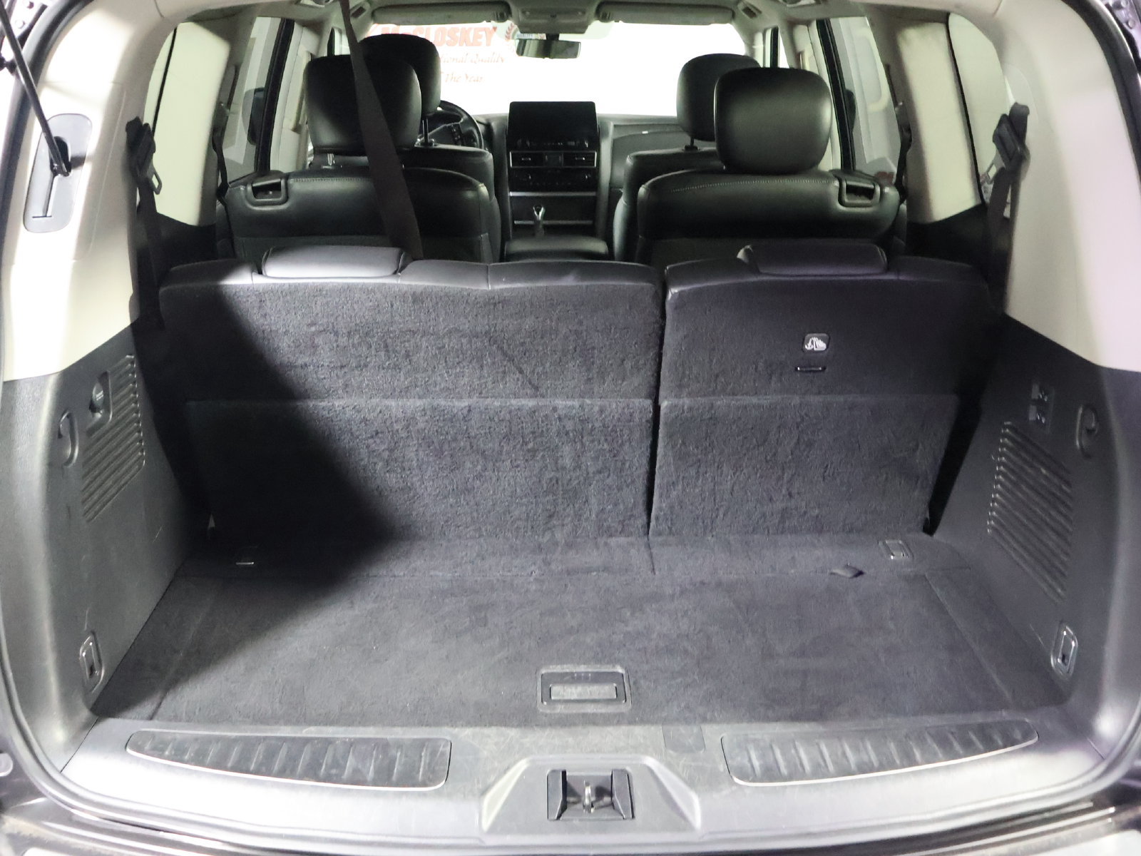 Used 2024 INFINITI QX80 Luxe AWD/4WD image 12