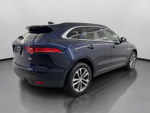 Used 2019 Jaguar F-PACE Premium AWD/4WD image 10