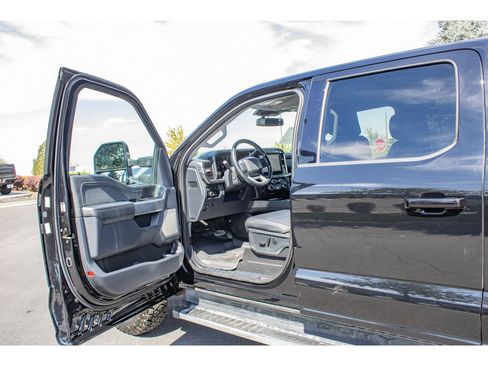 Used 2023 Ford F350 Lariat w/ Tow Technology Package AWD/4WD image 27