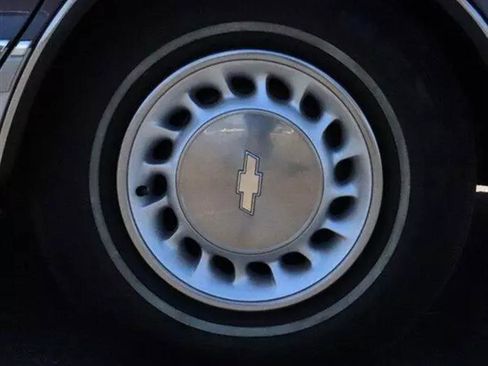 Used 1993 Chevrolet Caprice Classic image 22