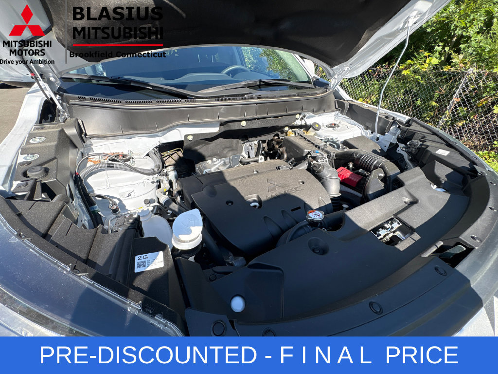 Used 2025 Mitsubishi Outlander Sport ES AWD/4WD image 59