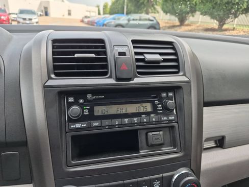 Used 2011 Honda CR-V LX image 15