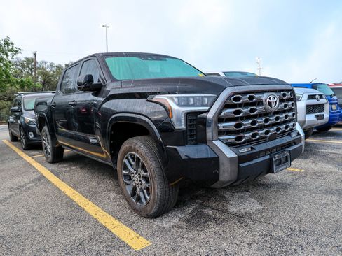 Used 2023 Toyota Tundra Platinum w/ Advanced Package image 6