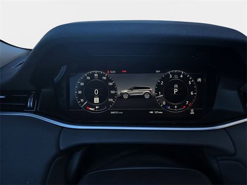 Used 2020 Land Rover Range Rover Evoque SE image 22