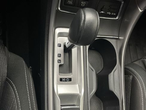 Used 2019 Subaru Ascent Premium image 24