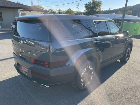 New 2026 Hyundai Santa Fe SE image 3