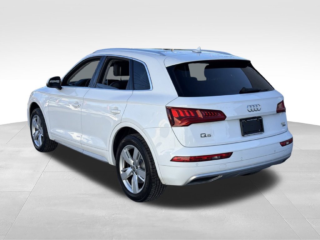 Used 2018 Audi Q5 2.0T Premium Plus w/ Premium Plus Package AWD/4WD image 5