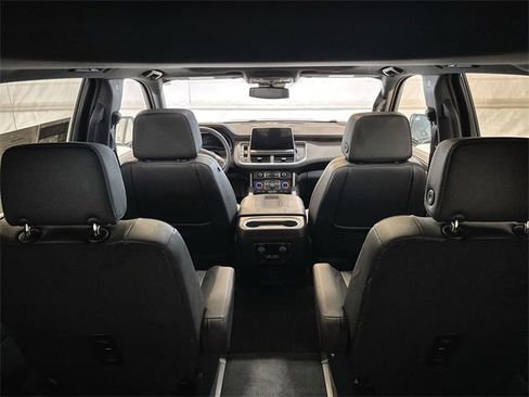 Certified 2024 Chevrolet Tahoe Z71 w/ Luxury Package image 21