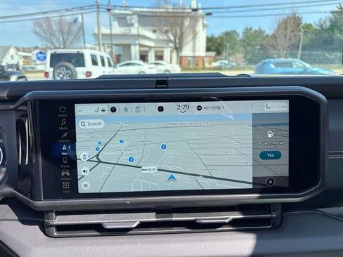 New 2025 Jeep Wrangler Unlimited Sahara w/ Technology Group image 10