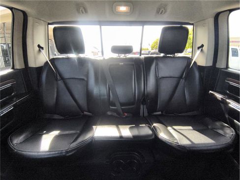 Used 2013 RAM 2500 Laramie w/ Convenience Group AWD/4WD image 8