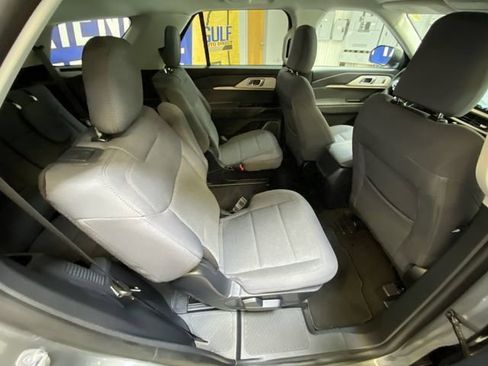 Used 2026 Ford Explorer Active RWD image 28