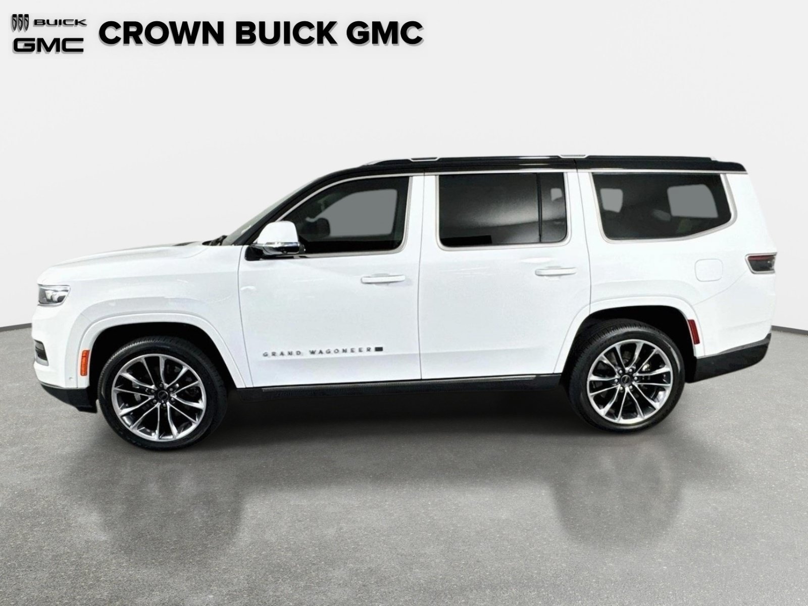 Used 2022 Jeep Grand Wagoneer Series I AWD/4WD image 8