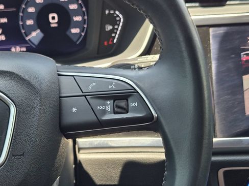 Used 2020 Audi Q3 2.0T Premium AWD/4WD image 36
