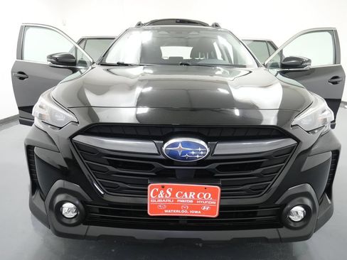 Used 2023 Subaru Outback Premium AWD/4WD image 28