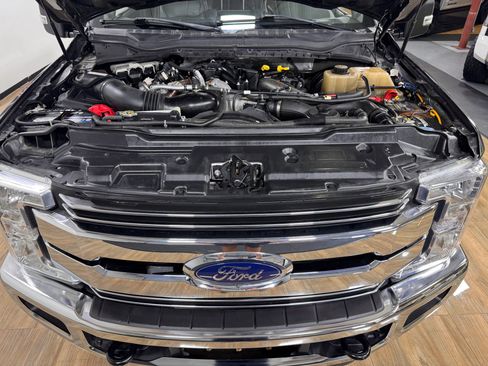 Used 2019 Ford F350 Lariat w/ Lariat Value Package image 11