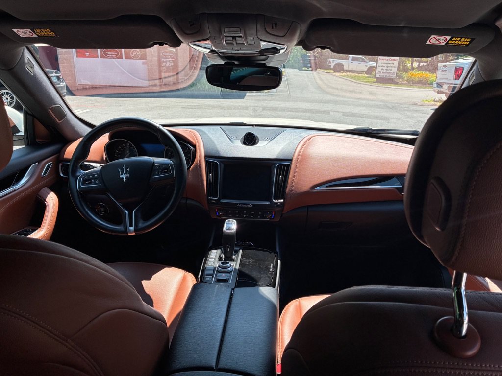 Used 2019 Maserati Levante AWD/4WD image 19