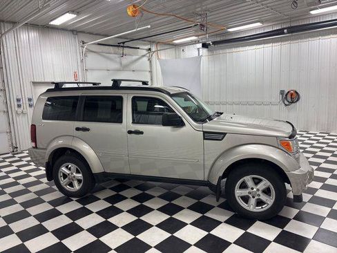 Used 2009 Dodge Nitro SE AWD/4WD image 3