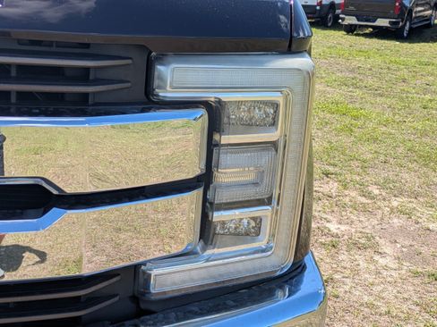 Used 2019 Ford F250 King Ranch w/ King Ranch Ultimate Package AWD/4WD image 9
