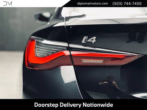 Used 2023 BMW i4 eDrive35 w/ Premium Package RWD image 15