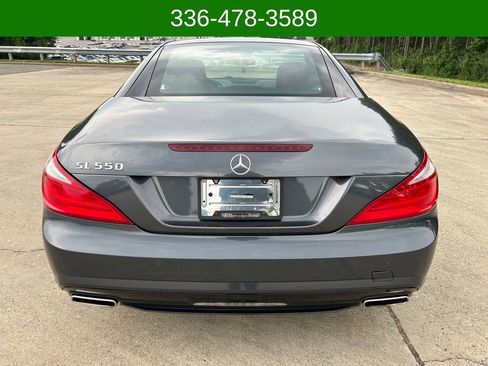 Used 2013 Mercedes-Benz SL 550 image 4