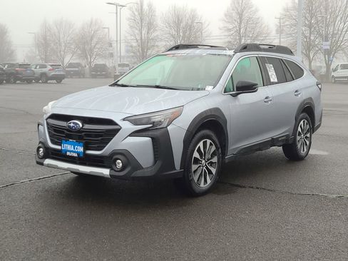 Used 2023 Subaru Outback Limited XT image 1