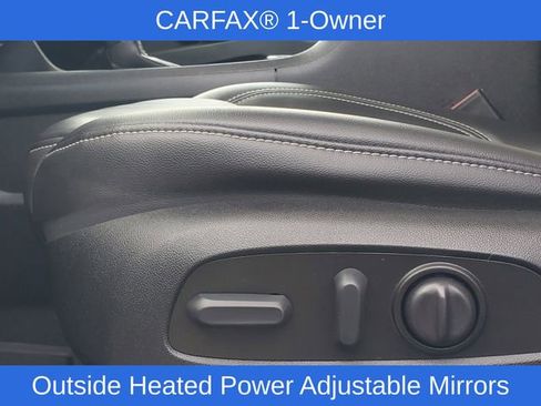 Certified 2023 Chevrolet Traverse LT w/ LT Premium Package image 10