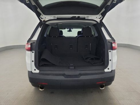 Used 2020 Chevrolet Traverse LT w/ Driver Confidence II Package AWD/4WD image 29
