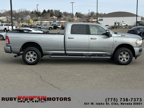 Used 2024 RAM 3500 Big Horn w/ Sport Appearance Package image 9