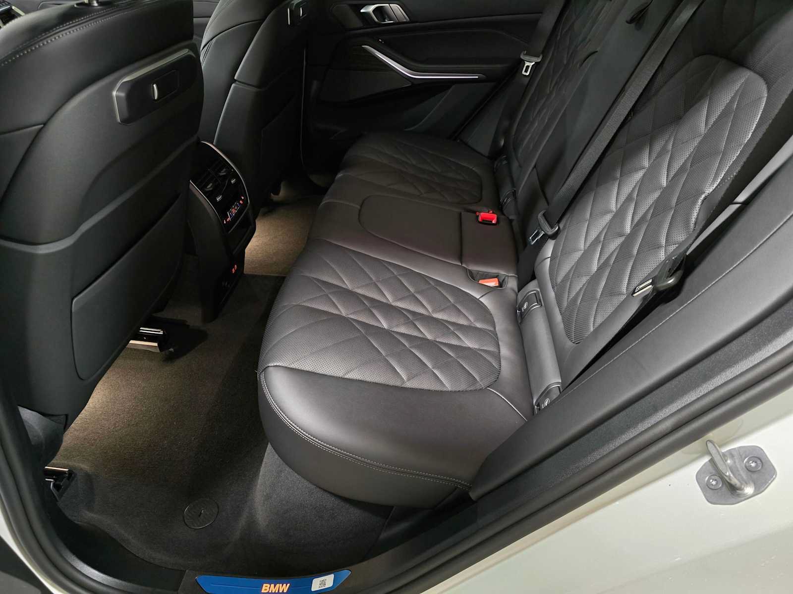 Used 2026 BMW X5 xDrive40i AWD/4WD image 53