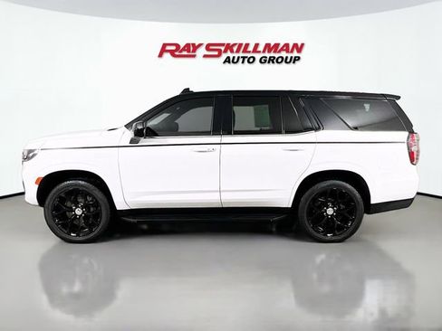 Used 2023 Chevrolet Tahoe 2WD w/ Remote Keyless Entry Package image 4