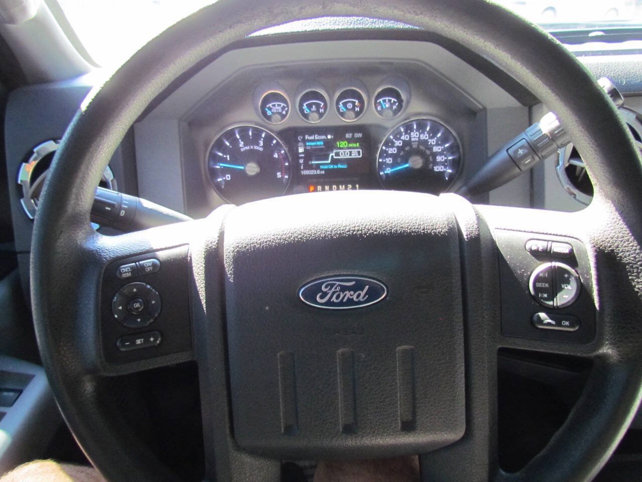 Used 2016 Ford F250 XLT w/ XLT Premium Package AWD/4WD image 21