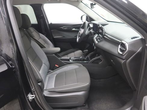 Used 2025 Chevrolet TrailBlazer LT AWD/4WD image 13