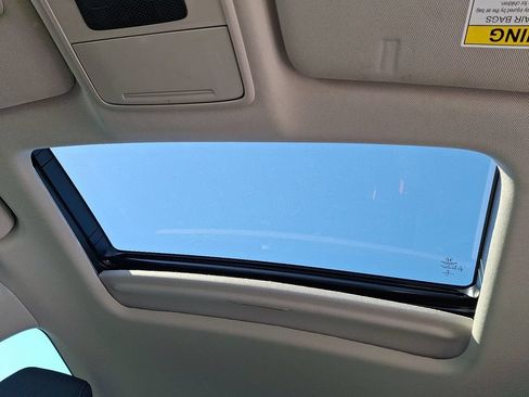 Used 2023 Honda Accord EX image 23