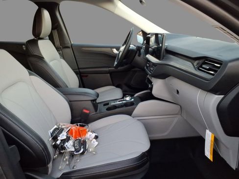 New 2026 Ford Escape Platinum w/ Premium Technology Package image 13