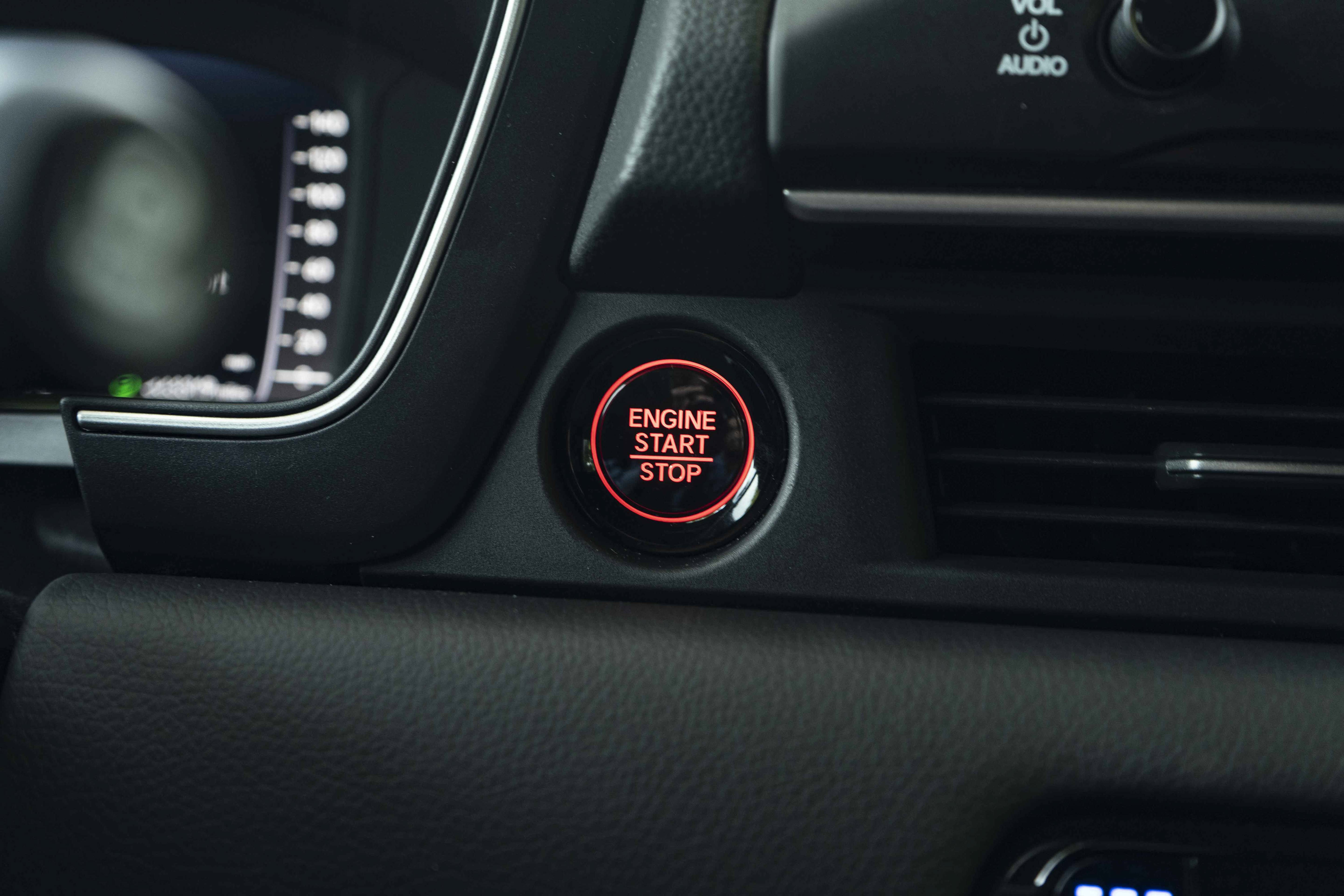 Certified 2026 Honda Pilot Black Edition image 27