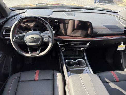 New 2026 Chevrolet Traverse RS image 24