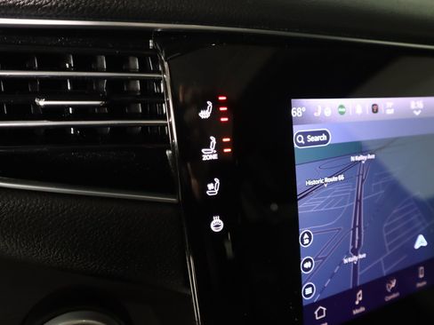 Used 2025 Jeep Wagoneer Series II w/ Premium Group I image 8