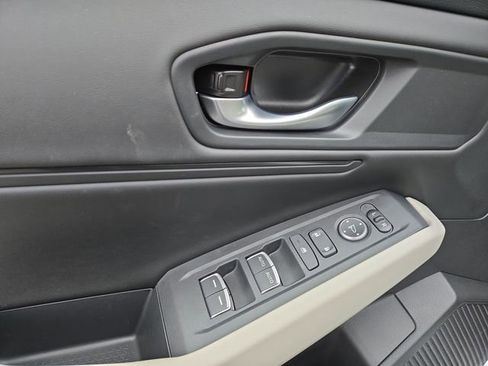 New 2025 Honda Accord SE image 13