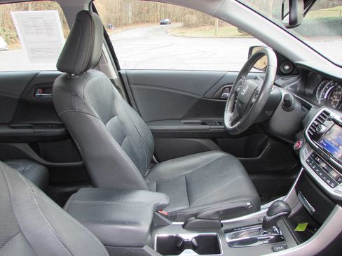 Used 2014 Honda Accord EX-L image 34