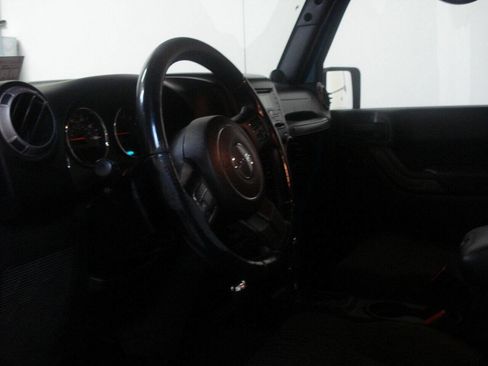 Used 2011 Jeep Wrangler Unlimited Sport AWD/4WD image 26