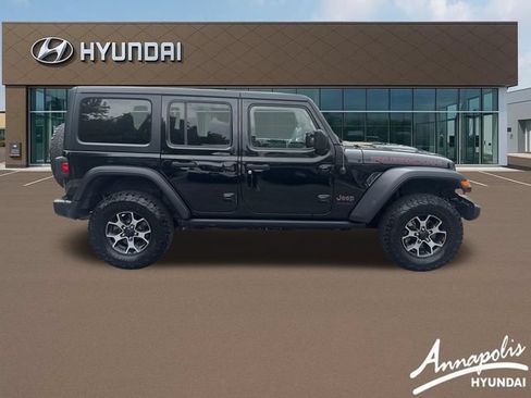 Used 2018 Jeep Wrangler Unlimited Rubicon w/ Dual Top Group AWD/4WD image 6