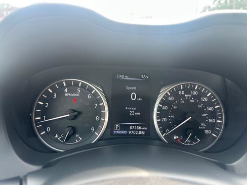 Used 2018 INFINITI Q50 Luxe AWD/4WD image 18