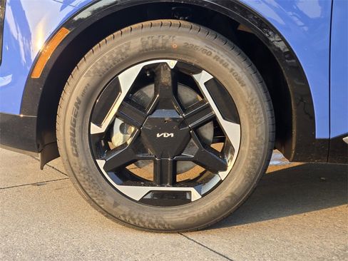New 2026 Kia Sportage SX image 8