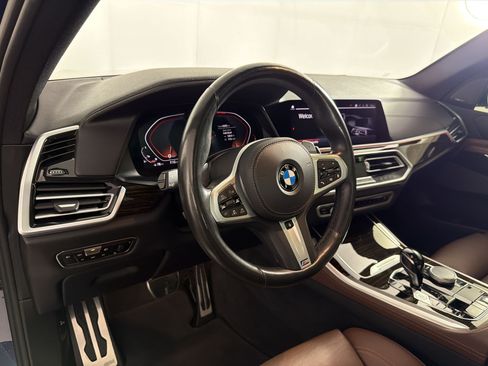 Used 2020 BMW X5 M50i w/ Executive Package AWD/4WD image 4