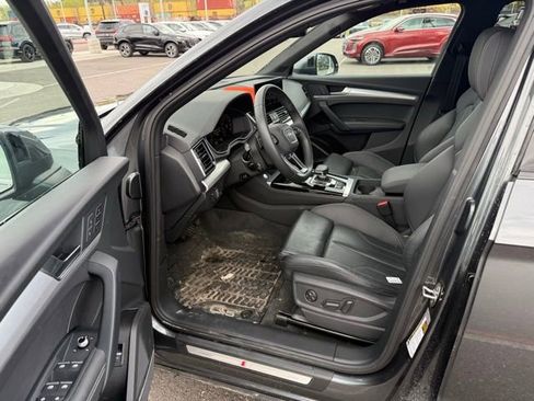 Used 2023 Audi Q5 2.0T Premium Plus w/ Premium Plus Package AWD/4WD image 5