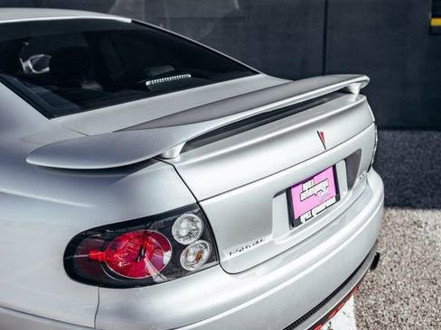 Used 2006 Pontiac GTO image 26